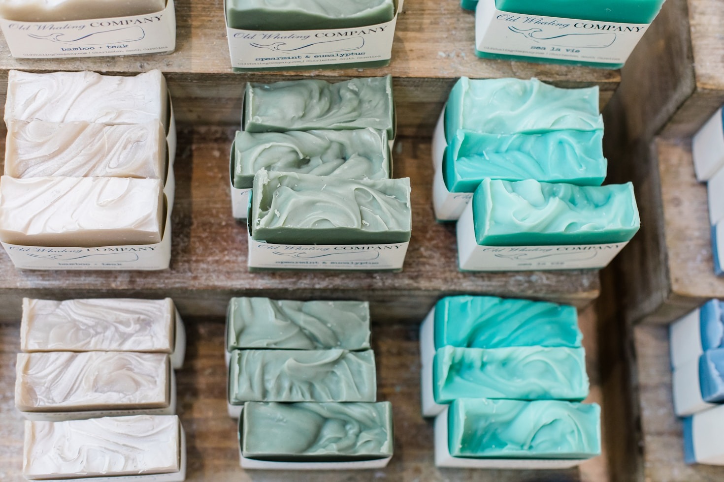 Handcrafted vs. Commercial Soaps: What’s the Difference?